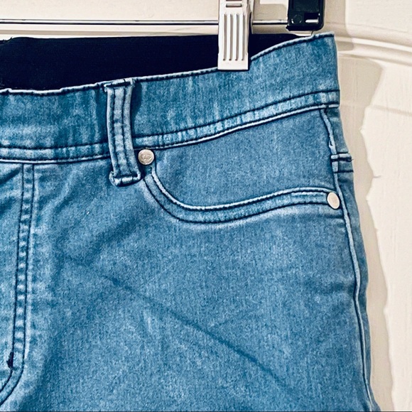 DG Diane Gilman Lux Sport Cropped Slim Stretch Cotton Denim Jeggings. Size M. - Picture 3 of 11